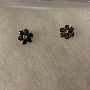 **SOLD** 14kt yellow gold blue sapphire and diamond flower earrings (134-7)